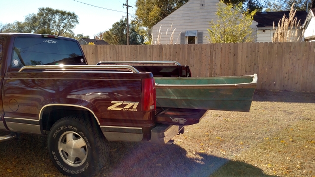 10 ft Aluminum Jon Boat - Nex-Tech Classifieds 10 Foot Jon Boat In Truck Bed