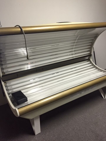 Old Tanning Beds 47
