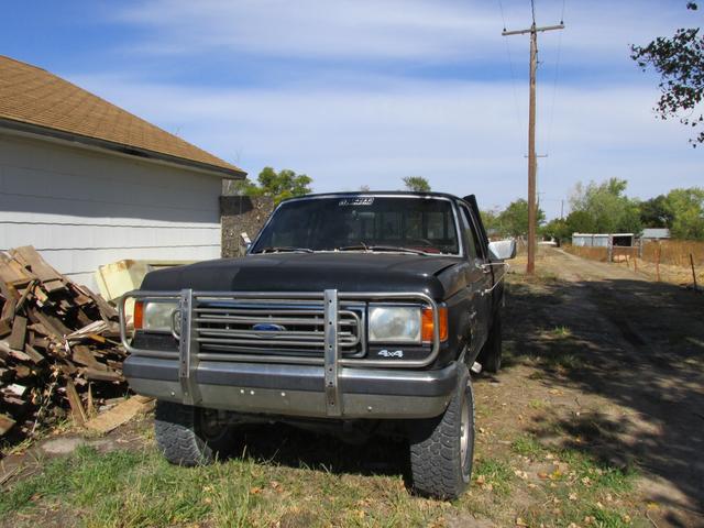 I need l-9000 ford dump truck - own owner only #3
