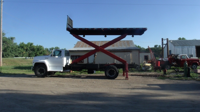 Used ford scissor truck #8