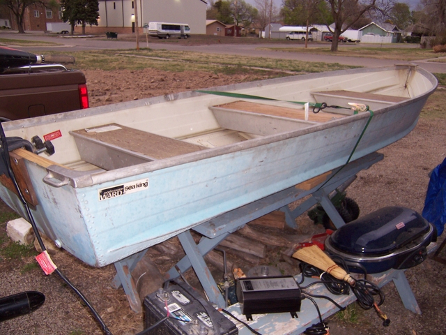 14 foot V bottom Montgomery Wards Seaking aluminum boat ...