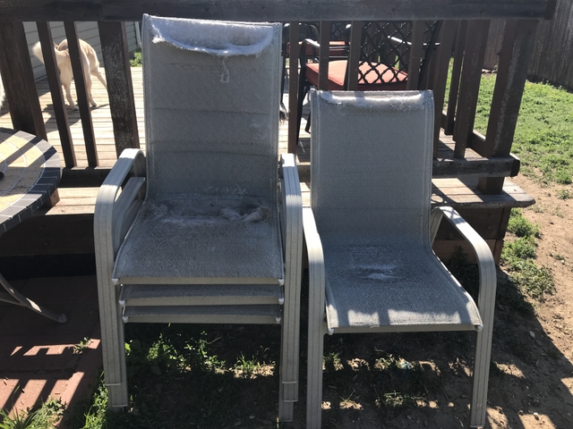 Last Chance Patio Table 4 Chairs Needs Repair Nex Tech Classifieds