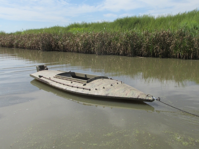 Duck Hunting Layout Boat and Trailer For Sale - DiscoverStuff