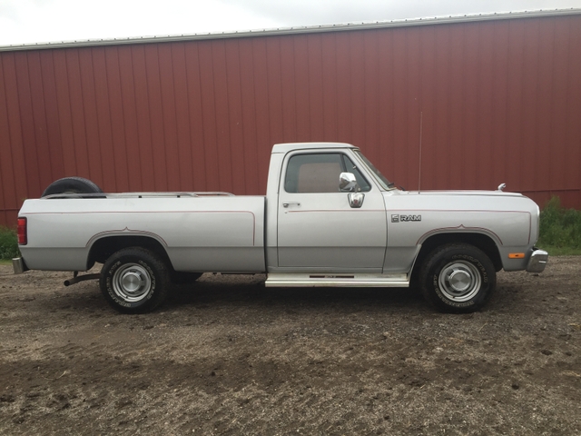 One Owner 1990 Dodge D150 with 54,000 Original Miles - Nex-Tech Classifieds