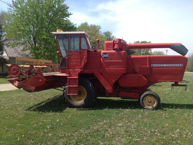 Massey ferguson 300 combine - Nex-Tech Classifieds