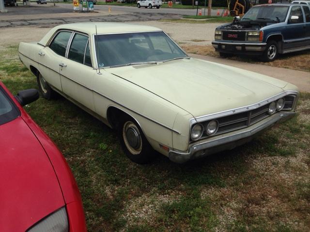 1970 Ford galaxie 500 4 door #3